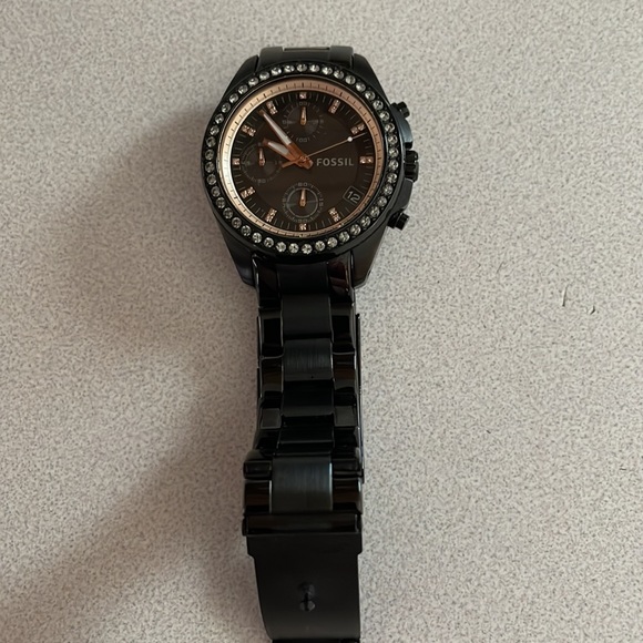 Black fossil watch - Picture 3 of 4